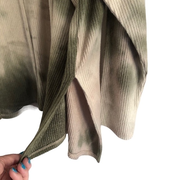 Status By Chenault Ribbed Tie Dye Cowl Neck Top Medium - Picture 5 of 9